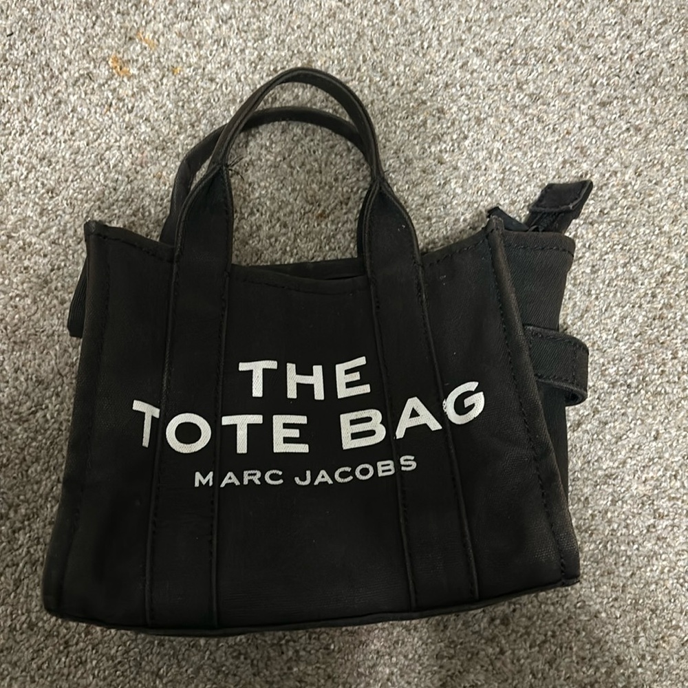 Marc Jacobs tote